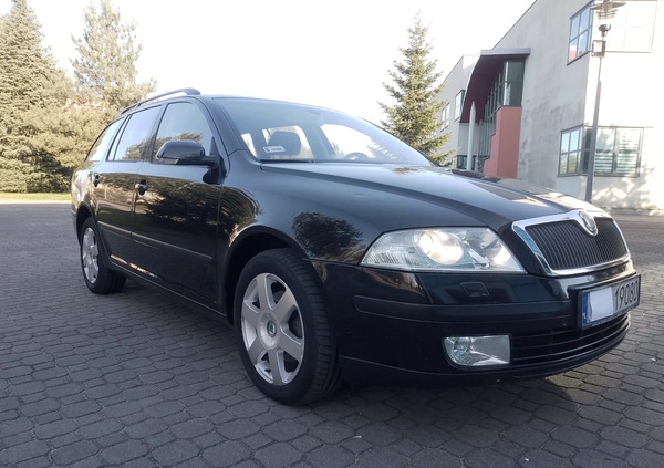 Skoda Octavia cena 12500 przebieg: 315000, rok produkcji 2005 z Radom małe 407